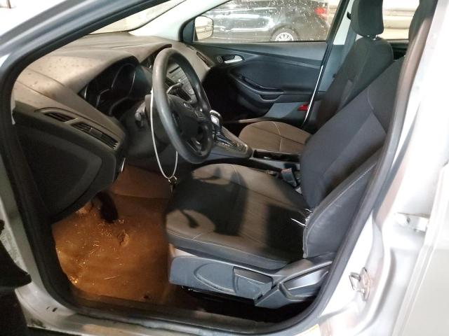 1FADP3K21FL282918 Ford FOCUS SE