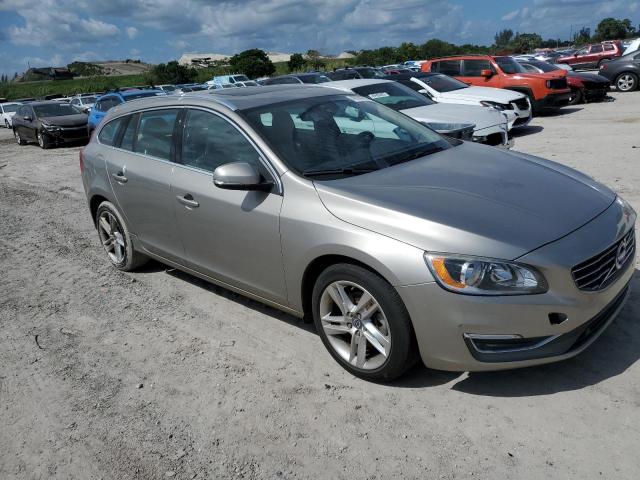 2015 VOLVO V60 PREMIE YV140MEK2F1241350