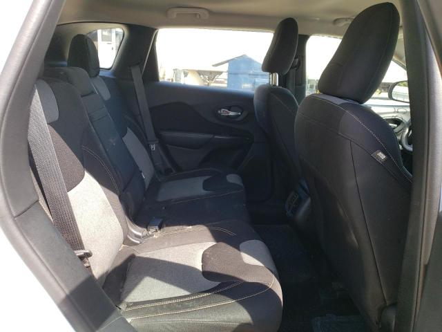 1C4PJMAB6EW165896 Jeep Cherokee Sport
