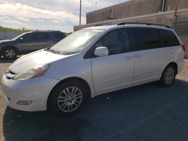 2007 Toyota Sienna XLE