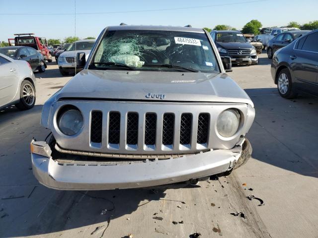 1C4NJPFB6GD584296 Jeep Patriot Latitude
