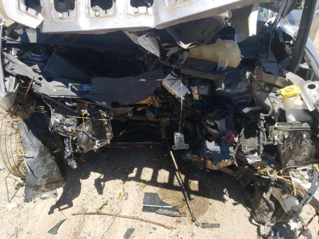 1C4PJLCB8KD307647 Jeep Cherokee Latitude