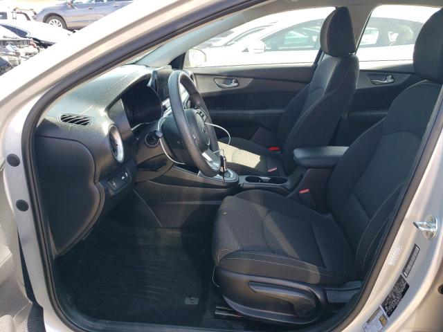 3KPF24AD6ME383291 KIA FORTE FE
