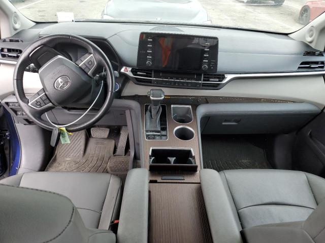 5TDJRKEC3MS057420 Toyota SIENNA XLE