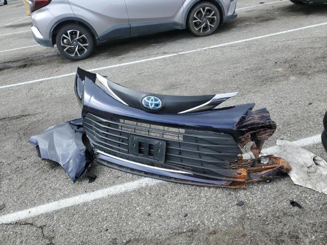 5TDJRKEC3MS057420 Toyota SIENNA XLE