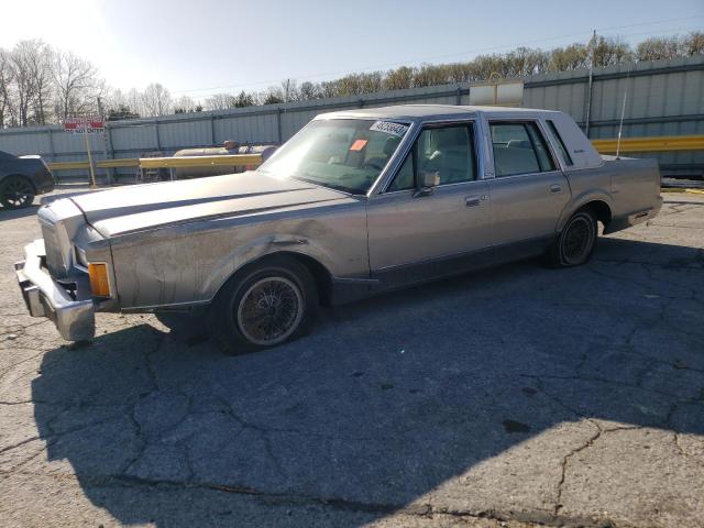 1989 Lincoln Town Car Signature