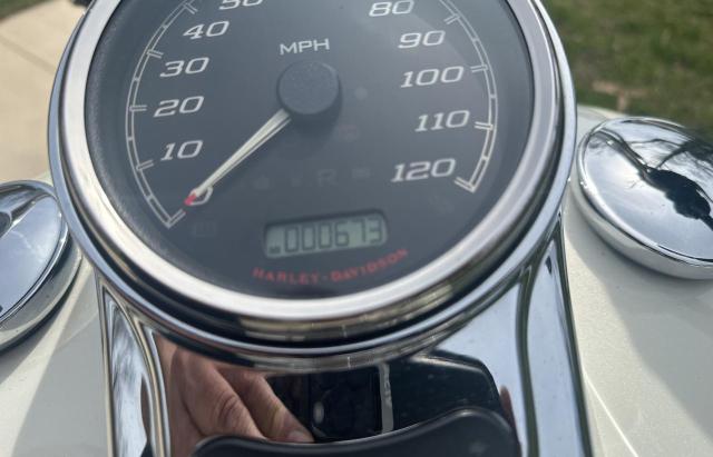 2019 HARLEY-DAVIDSON FLRT 1HD1MCP1XKB859482