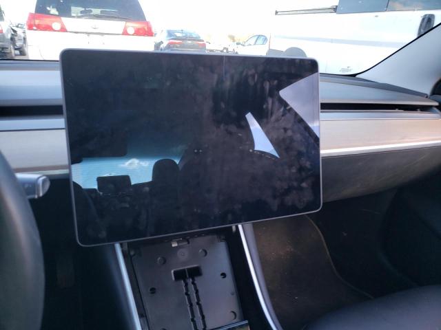 5YJ3E1EB9JF090721 Tesla MODEL 3