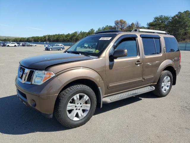 2005 Nissan Pathfinder LE