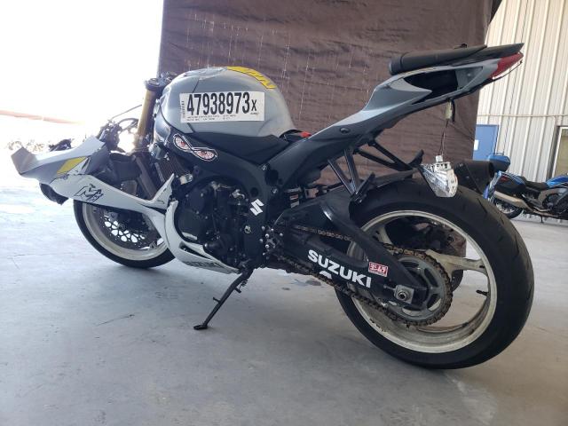 2019 SUZUKI GSX-R600 - JS1GN7FA7K7100772