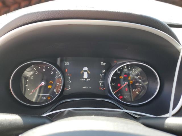 3C4NJDBB4JT199728 Jeep Compass Latitude