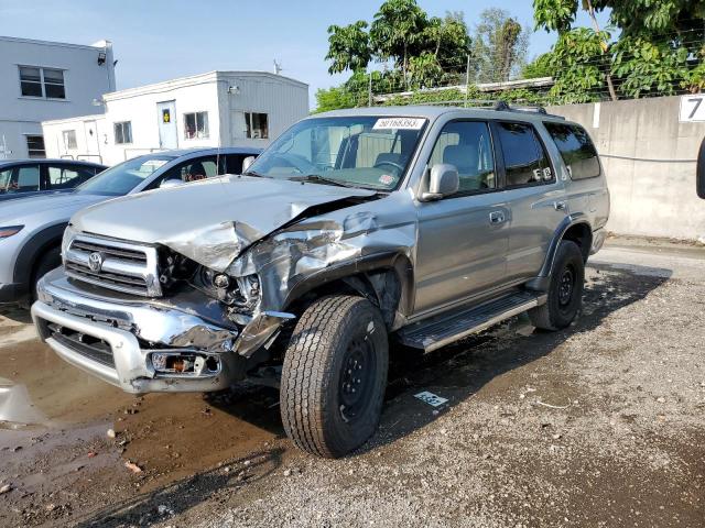 2000 Toyota 4Runner SR5