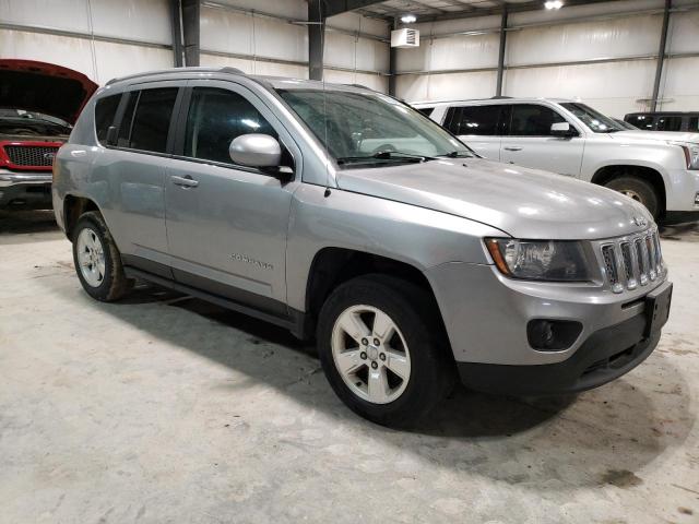 1C4NJCEAXGD704795 Jeep Compass Latitude