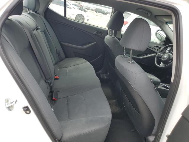 KNAGM4A74F5622387 KIA Optima Lx