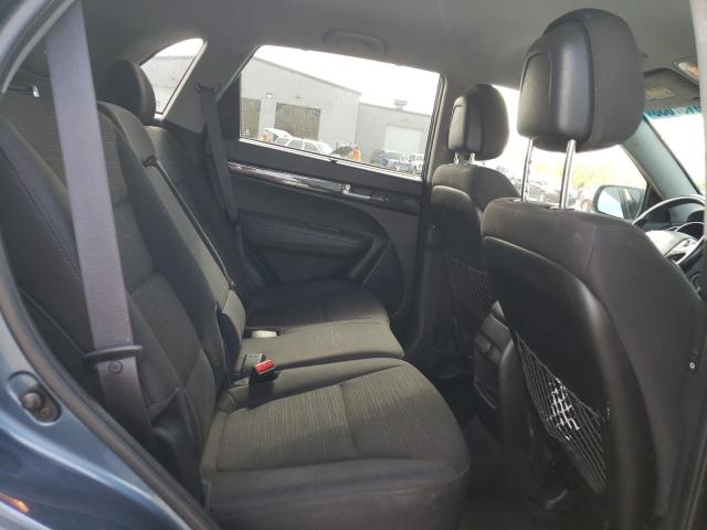 5XYKT3A63EG433396 KIA SORENTO LX