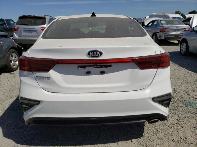 3KPF24ADXME315401 KIA FORTE FE