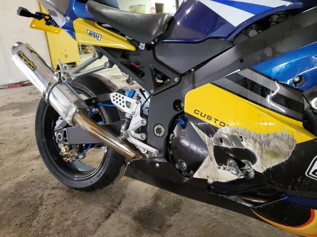 2005 SUZUKI GSX-R750 K - JS1GR7JA152108721