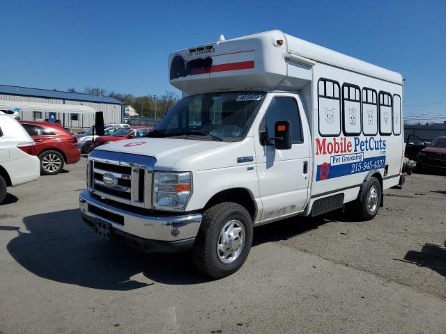 2014 Ford Econoline Cargo Van 