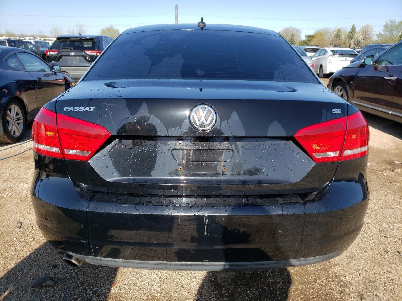 1VWBH7A31DC031505 2013 Volkswagen Passat Se