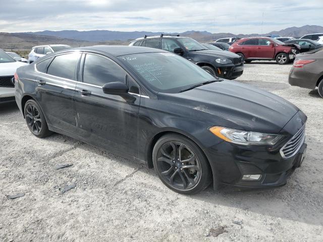 3FA6P0HD8KR176395 Ford Fusion SE 4