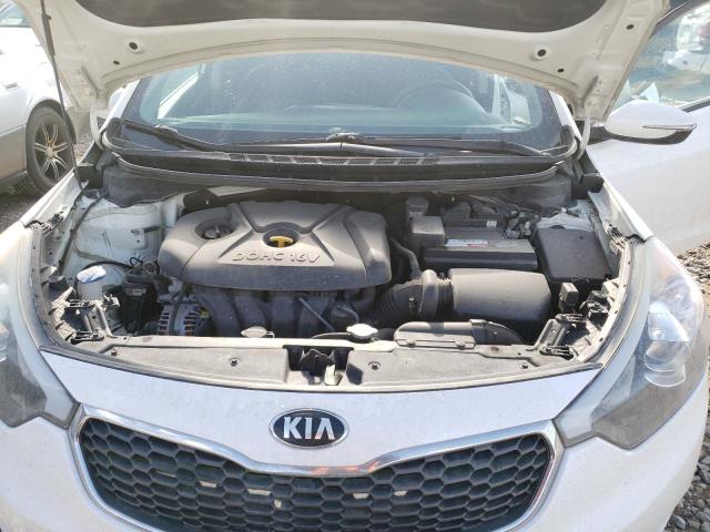 KNAFX4A69G5590659 KIA FORTE LX