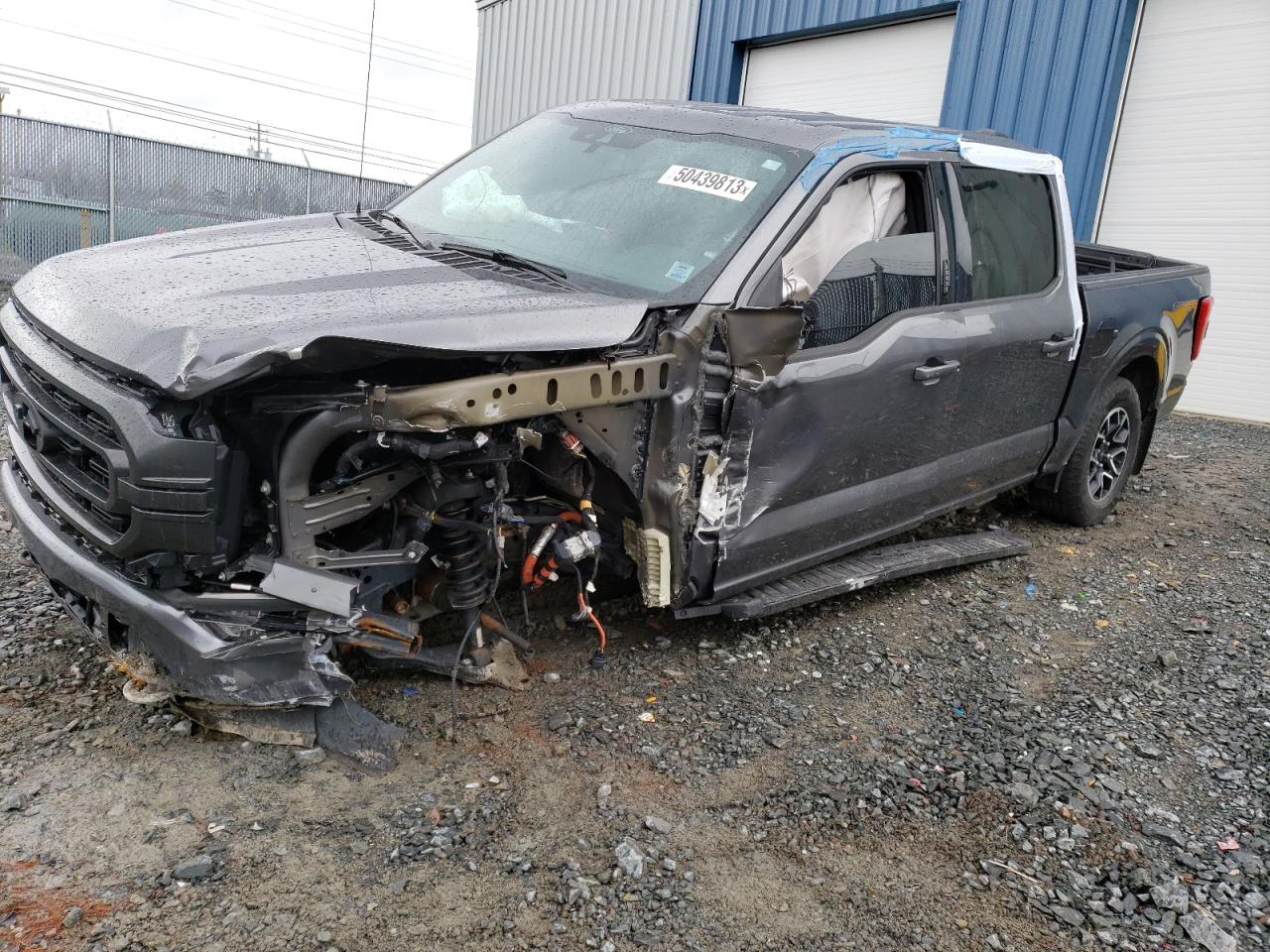FORD F-150 SUPERCREW