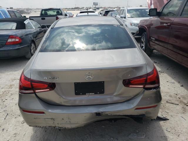 WDD3G4EBXKW026668 Mercedes-Benz A 220