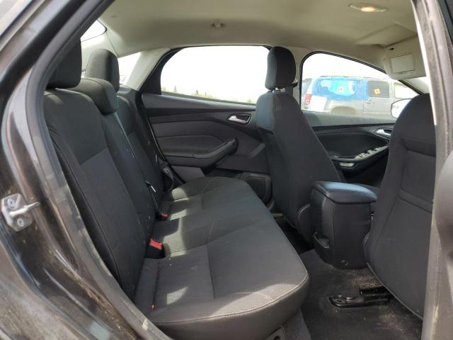 1FADP3F22JL250711 Ford FOCUS SE