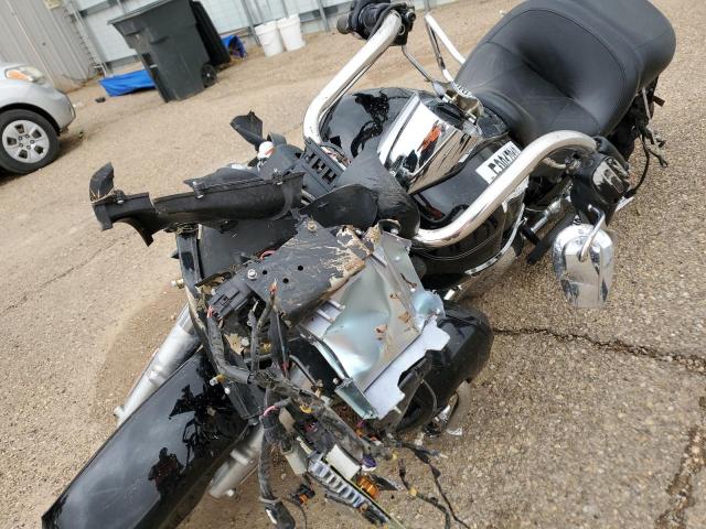 2016 HARLEY-DAVIDSON FLTRU 1HD1KGL14GB604739