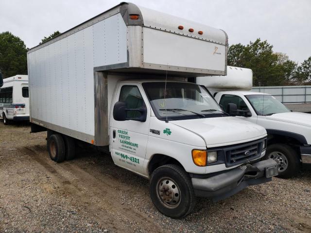 2003 Ford Econoline Cargo Van 