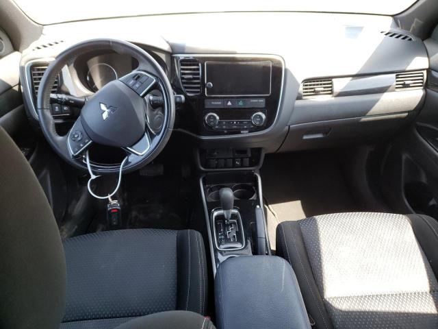 JA4AD3A33JZ054340 Mitsubishi Outlander Se