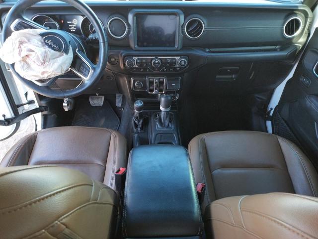 1C4HJXEN9LW121818 Jeep Wrangler Unlimited Sahara