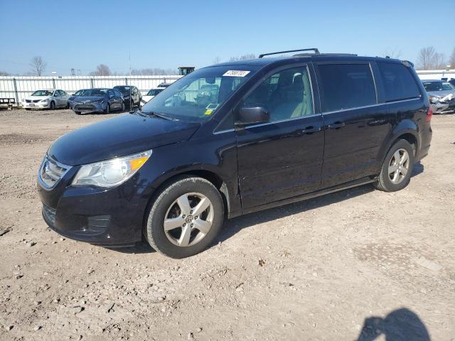 2011 Volkswagen Routan SE