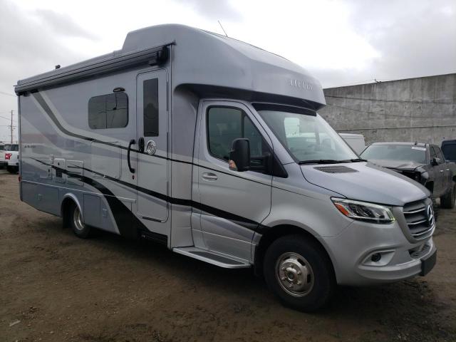 W1X8E33Y1LN126995 Mercedes-Benz Sprinter 3500