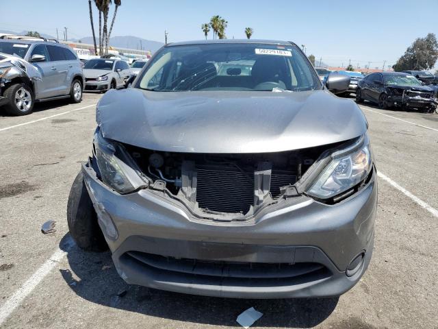 JN1BJ1CP8HW033425 Nissan Rogue Sport S