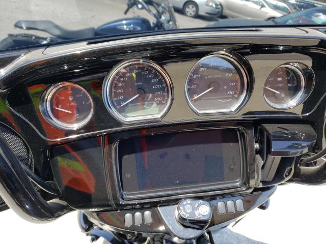 2022 HARLEY-DAVIDSON FLHXST - 1HD1ABL18NB626892