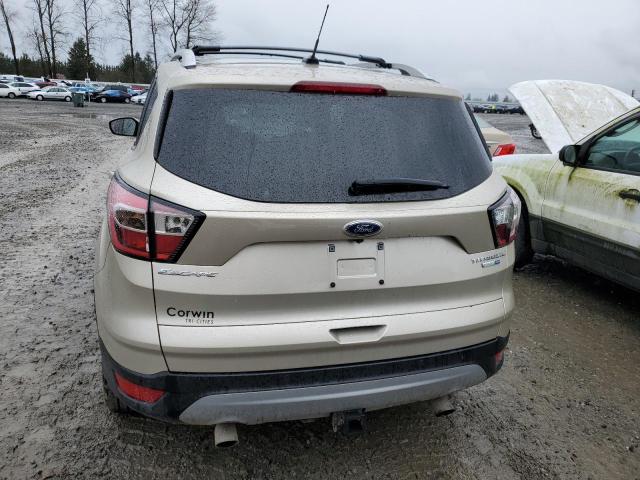 1FMCU9J96HUC27311 Ford Escape Titanium
