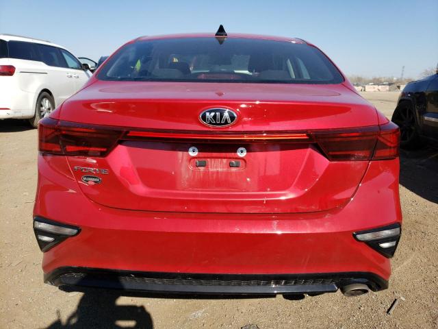 3KPF24AD8ME359526 KIA FORTE FE
