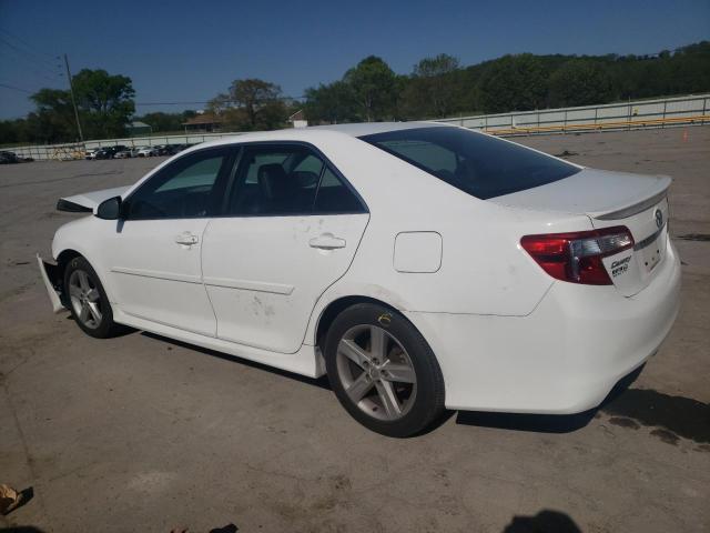 Lot #2471114044 2014 TOYOTA CAMRY L salvage car