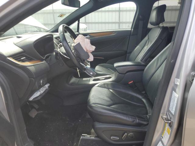 5LMCJ3D95HUL33022 Lincoln Mkc Reserve