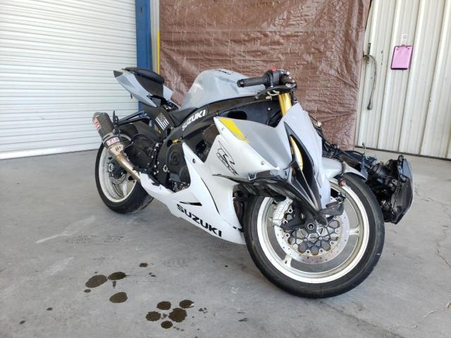2019 SUZUKI GSX-R600 - JS1GN7FA7K7100772