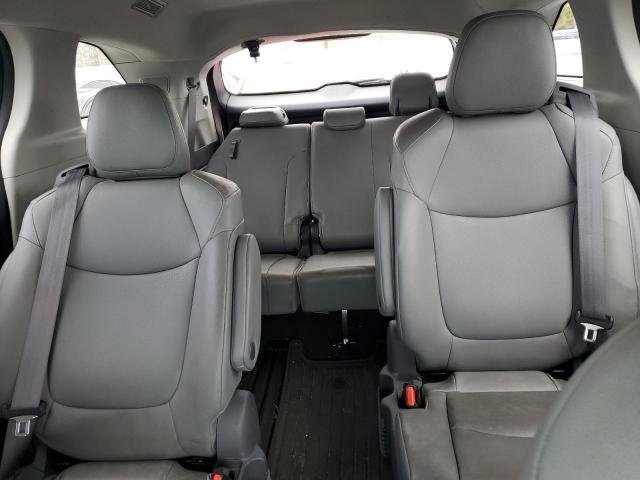 5TDJRKEC3MS057420 Toyota SIENNA XLE