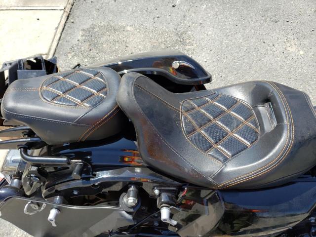 2022 HARLEY-DAVIDSON FLHXST - 1HD1ABL18NB626892