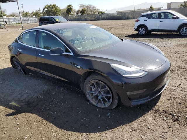 5YJ3E1EA9JF123272 Tesla MODEL 3