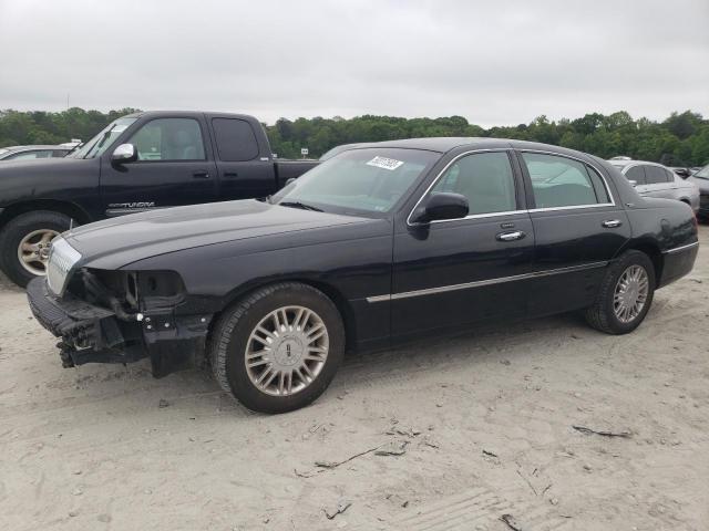 2007 Lincoln Town Car Signature Limited