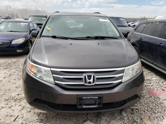 VIN 5FNRL5H64DB010493 2013 HONDA ODYSSEY no.5