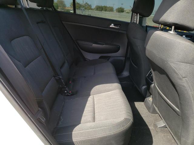 KNDPMCAC4K7591537 KIA Sportage Lx