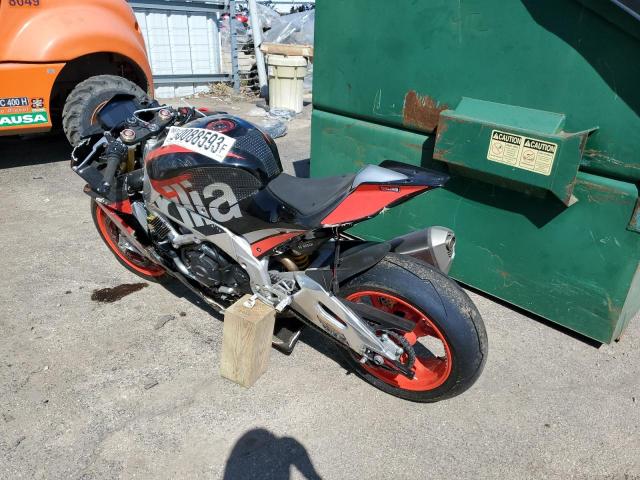 2018 APRILIA RSV4 ZD4KEU000JS001662