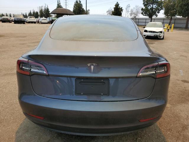 5YJ3E1EA0PF433481 Tesla MODEL 3