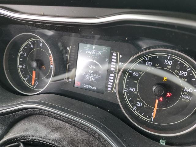 1C4PJLCB5KD215539 Jeep Cherokee Latitude